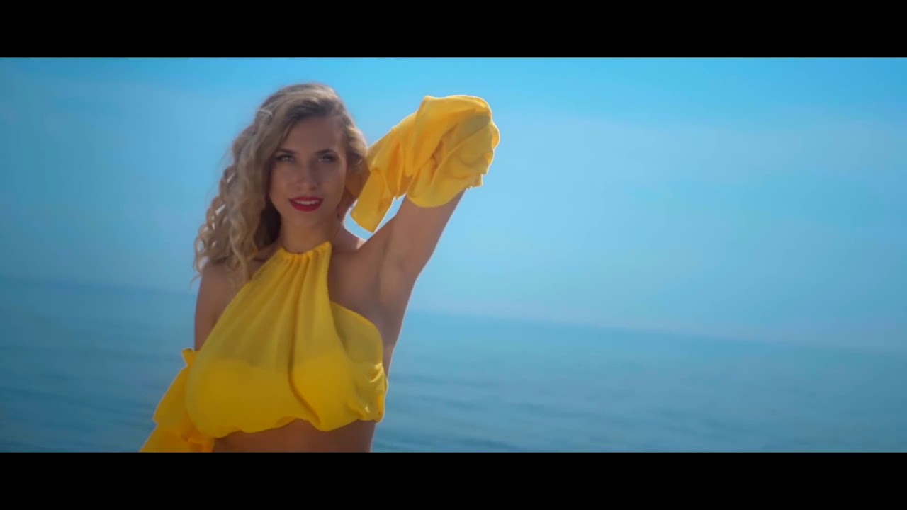 Sleduj Tamiga & 2Bad - Baby Cest La Vie Official Video NEW HIT na YouTube Sleduj Tamiga & 2Bad - Baby Cest La Vie Official Video NEW HIT na YouTube