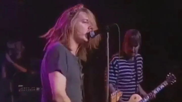 Soul Asylum - Somebody To Shove (Live)