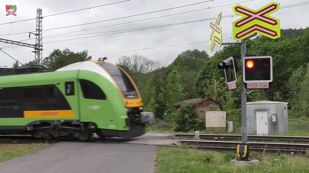 Železniční přejezd Děčín východ (trať 073) [P2996] - 7.5.2024 / Czech railroad crossing