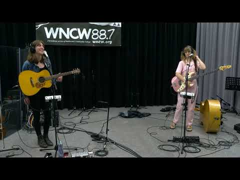 Maya de Vitry - "Go Tell a Bird"