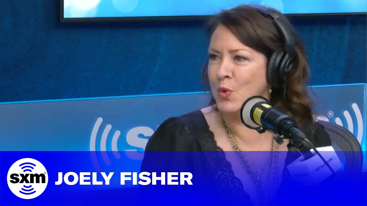 Joely Fisher Tells Jeff Lewis She Wouldn't Be President: 'I Might Want To Run For Real Politics'
