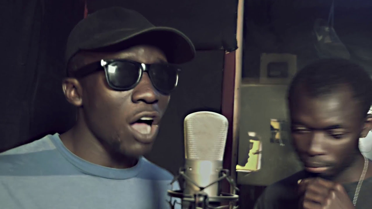 T.I.A Tin Tin Cypher Ft Wakadinali (Part 1) adlı videoyu YouTube'da izle T.I.A Tin Tin Cypher Ft Wakadinali (Part 1) adlı videoyu YouTube'da izle