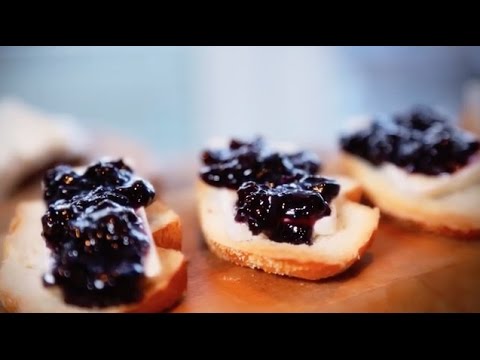 Brie Crostini with Blueberry Compote