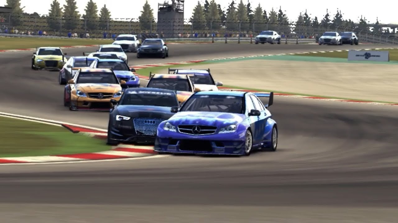 Grid Autosport- 2da Pole y 8va victoria... En el Istambul park