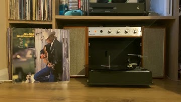 Alan Jackson - Here In The Real World
