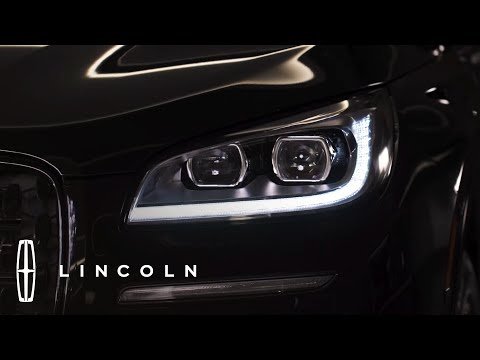 Lincoln Embrace Welcome Lighting