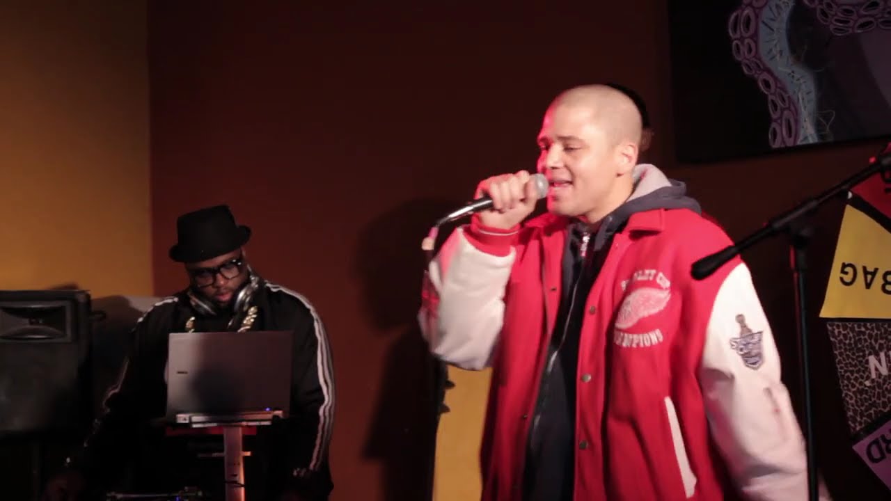 RhymeCal Pittsburgh: Tony Green performs Storytelling at Rhyme Calisthenics