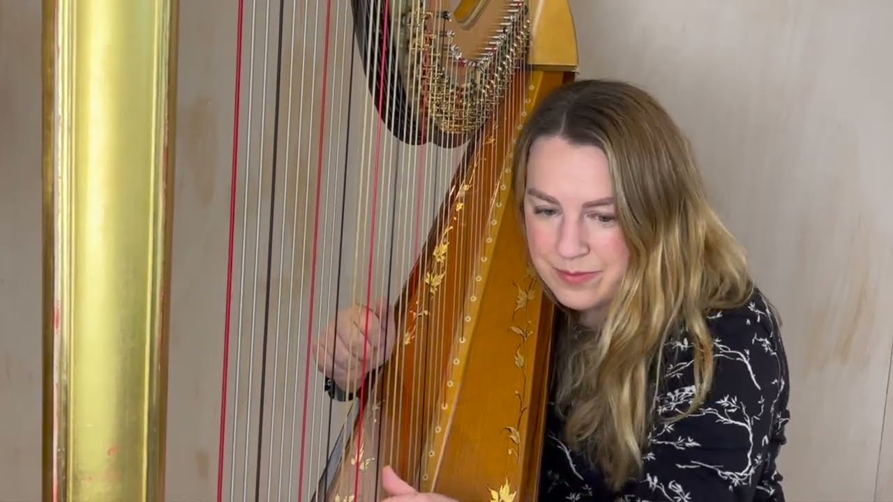 Little Prelude played by Keziah Thomas