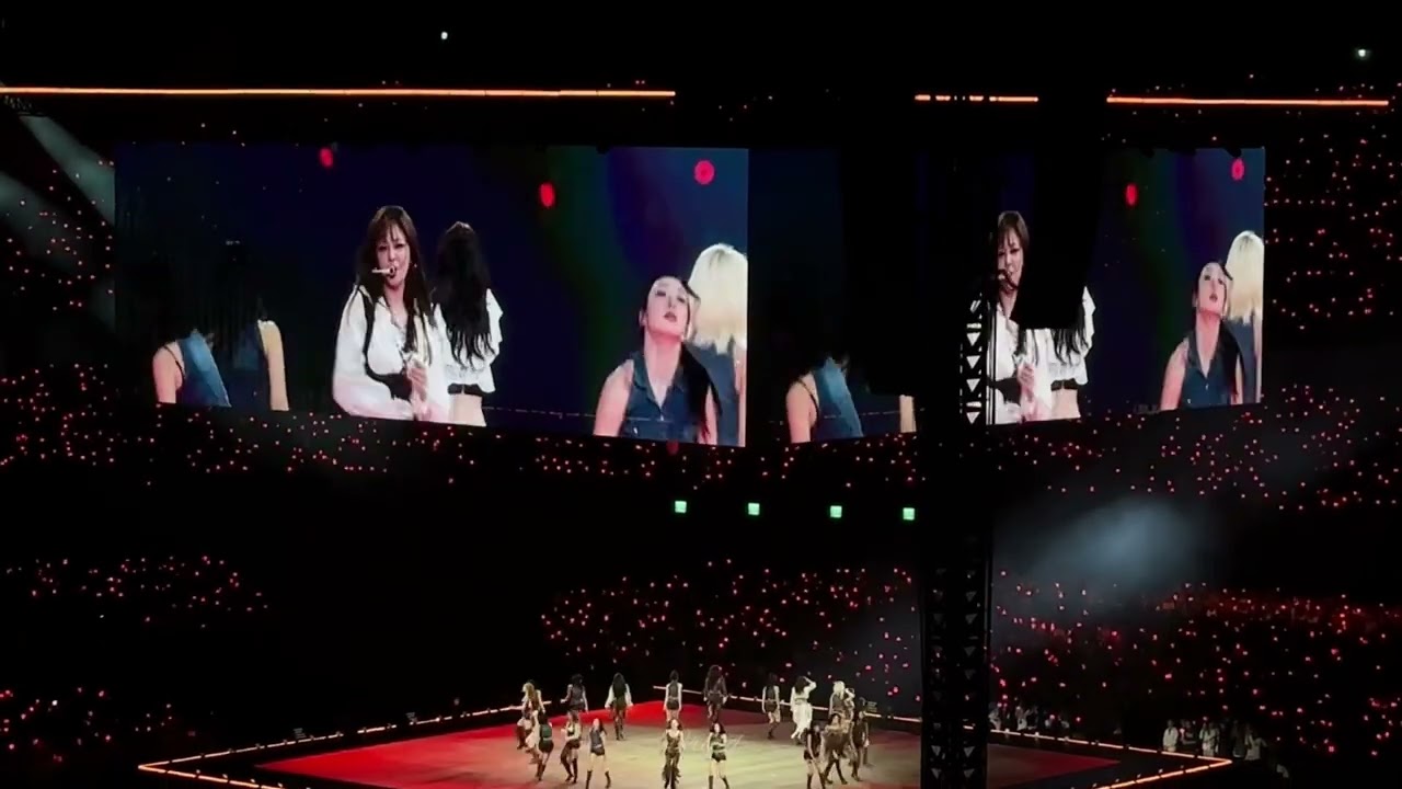 260321 TWICE - HELL IN HEAVEN / RIGHT HAND GIRL - YouTube