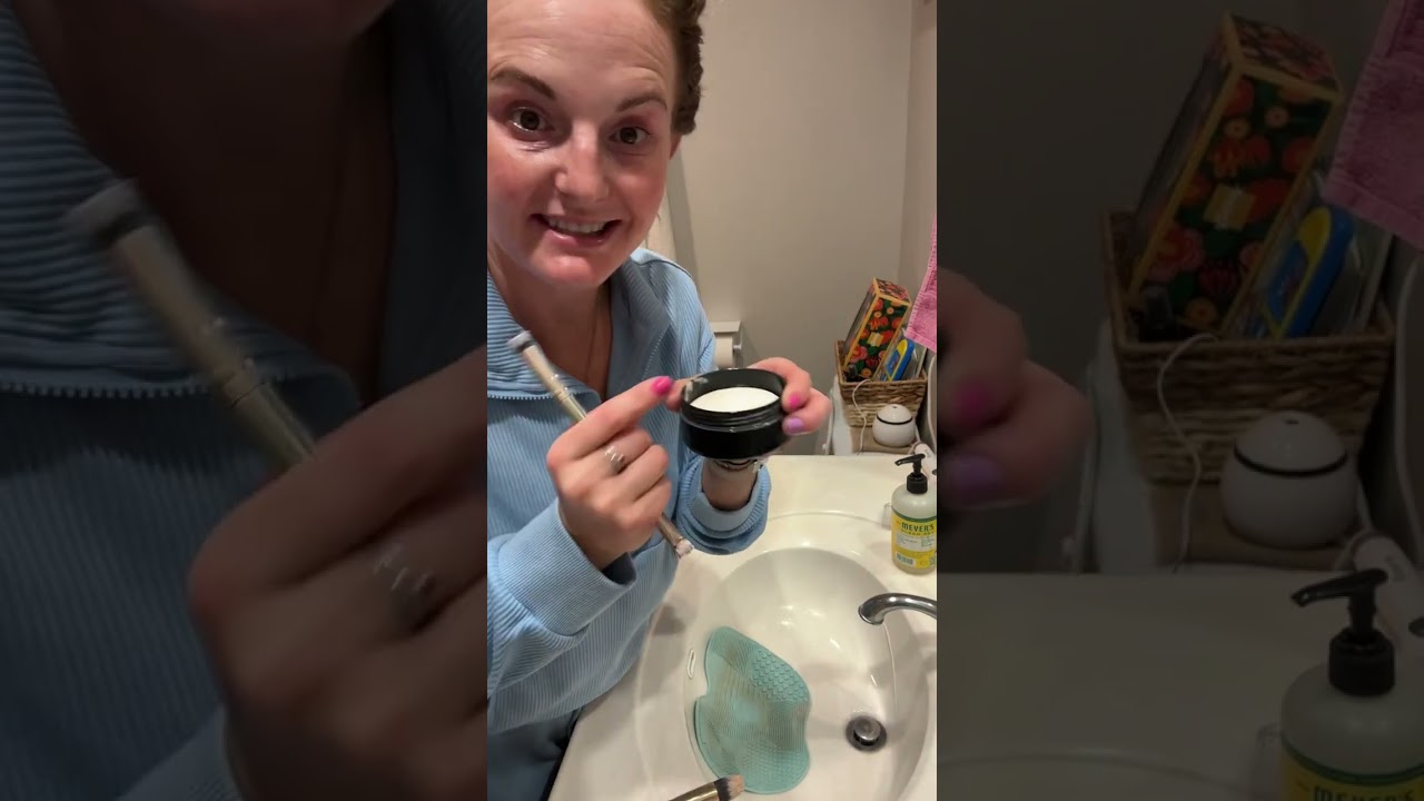 Seint Brush Cleansing Soap Tutorial