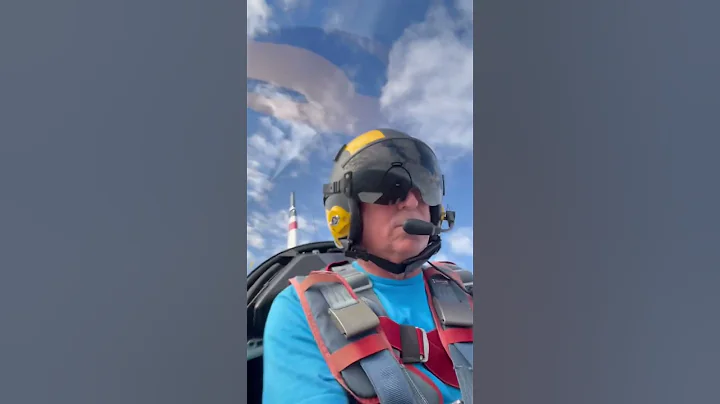 Sukhoi SU-29 Aileron roll Tony  Veronico