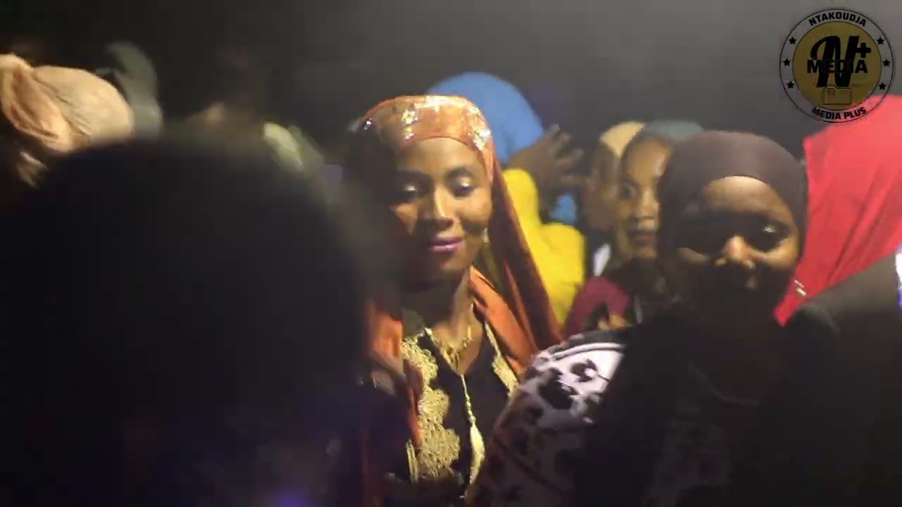 Fair-play sur le tam-tam de bœuf de la célébration de mariage de mr djabar moussa daou.ntakoudja