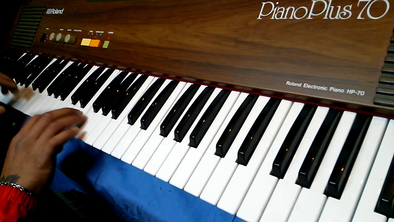 レインボーシックス ローランド　電子ピアノ Roland　hp-70 鍵盤楽器