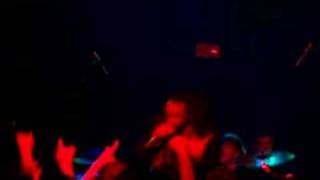 Skindred - Bruises (live)