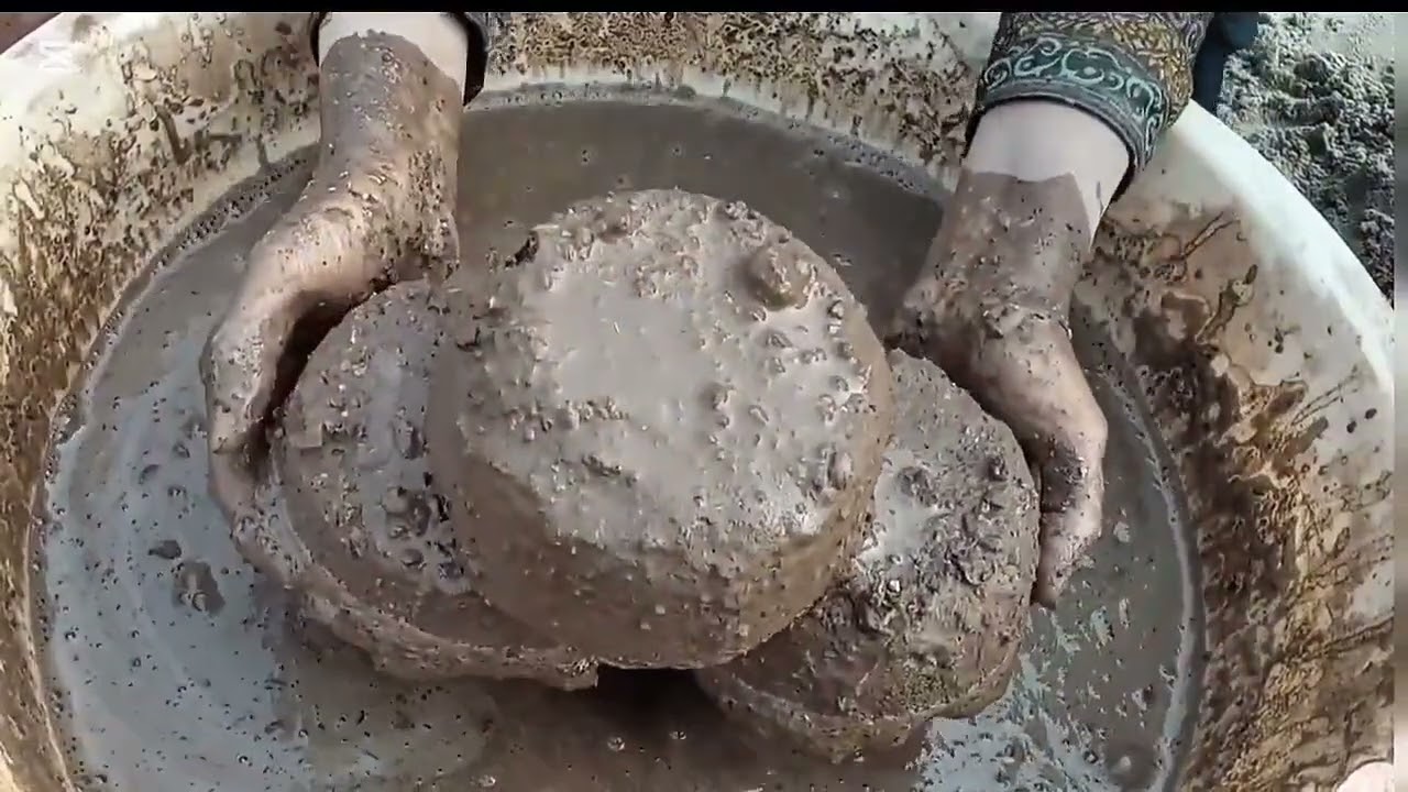 ASMR|| Dusty &  crunchy textures water 💦 crumbling #asmrvideo #satisfying #mouthwatering