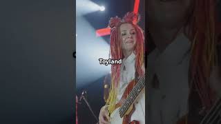 5 of the BEST Riot Grrrl bands 2025 02 28 #music  #riot grrrl