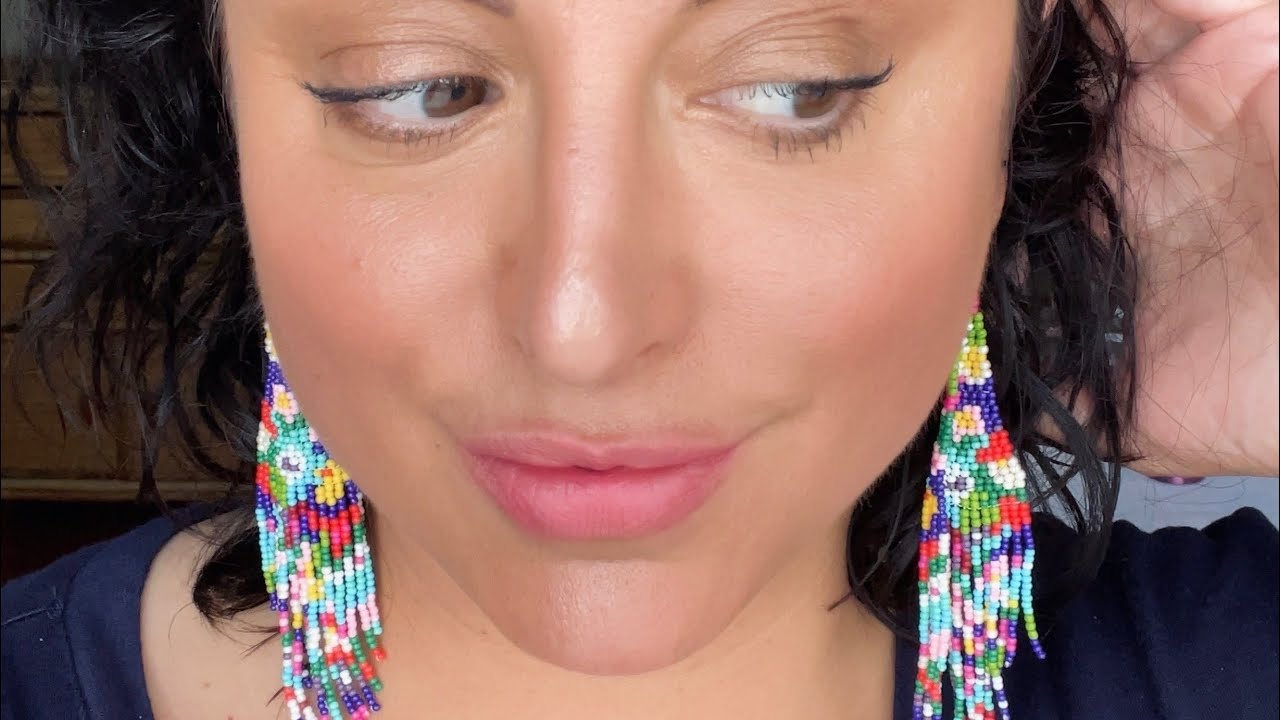 Summer Glow Kit from Seint! Perfect quick & easy makeup for warm weather