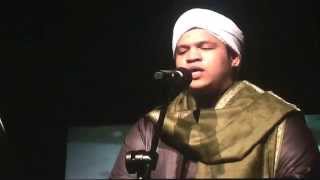 recitation by Ustaz Abdul Hakeem Al marawi @ voices from the sky event