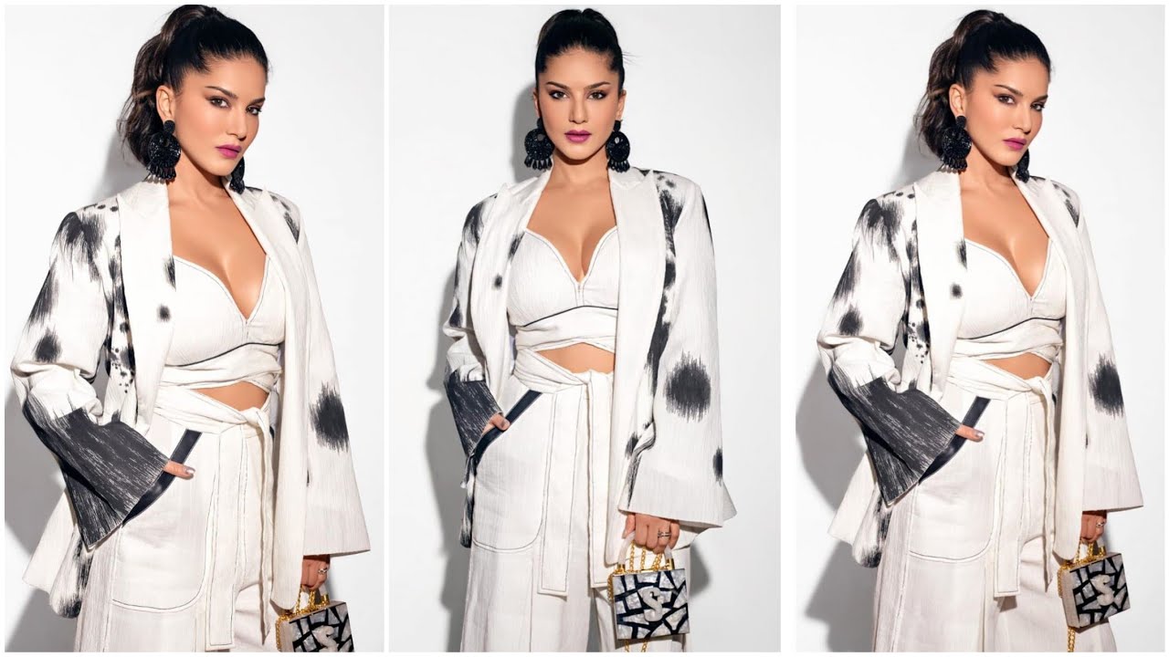 Sunny Leone Photos | TargetedBuzz