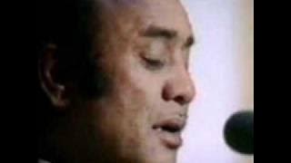 EK NAYE MOD PE LE AYE HAIN HALAAT MUJHE MEHDI HASSAN.
