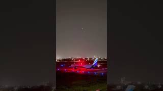 Aeroplane takeoff video 🩷🩷💖 #lifeisbutadream #aviationworld #aviationworld #funny