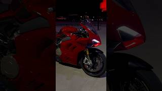 can it get better than a panigale ?‍? ducati v4 superbike bike motorcycle bikelover biker