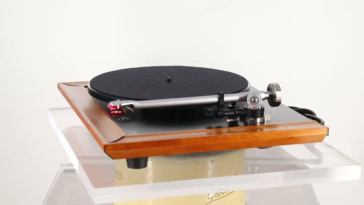 Rega P5 - Cherry / Dynavector 10X5