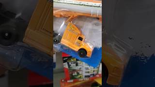 Maisto Camiones Hornet Racing Fuels