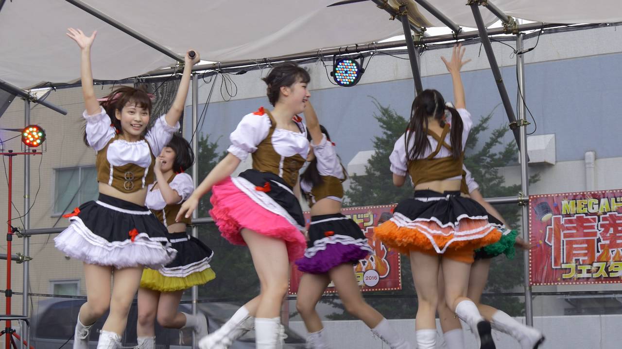 【4K】2代目HAPPY少女♪ 「祭り」 MEGAドン・キホーテ新川店 北海道のアイドル (16 09 24)
