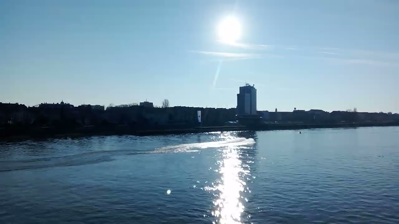 Sprig vibes, river Drava/ proljetni vajb#croatia#osijek@aurora535-z 