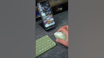 The foldable keyboard paired with a mobile phone is simply a mobile office artifact