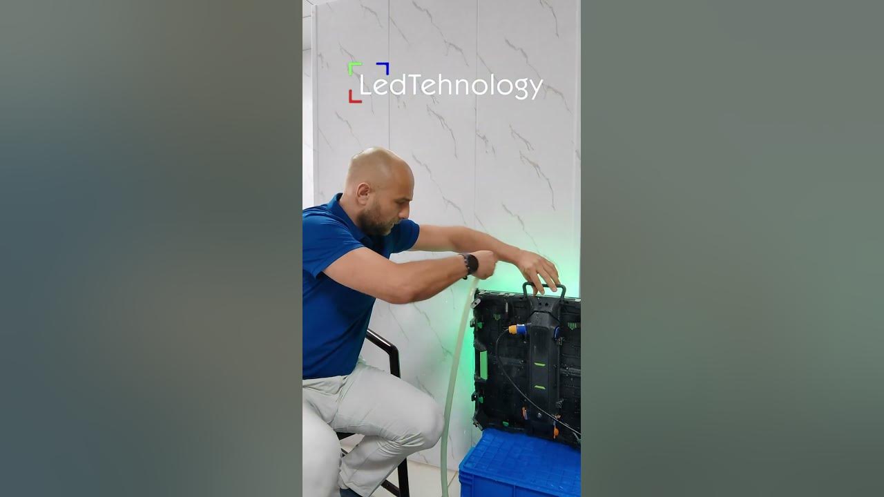 Шок-контент! Экран работает под водой💦 #led #ledscreen #ledtechnology # ...