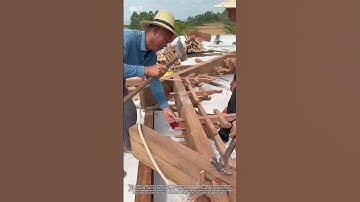 "Master Carpenter Assembles Mortise-Tenon Joints with Just a Hammer | Ancient Woodworking Skills"