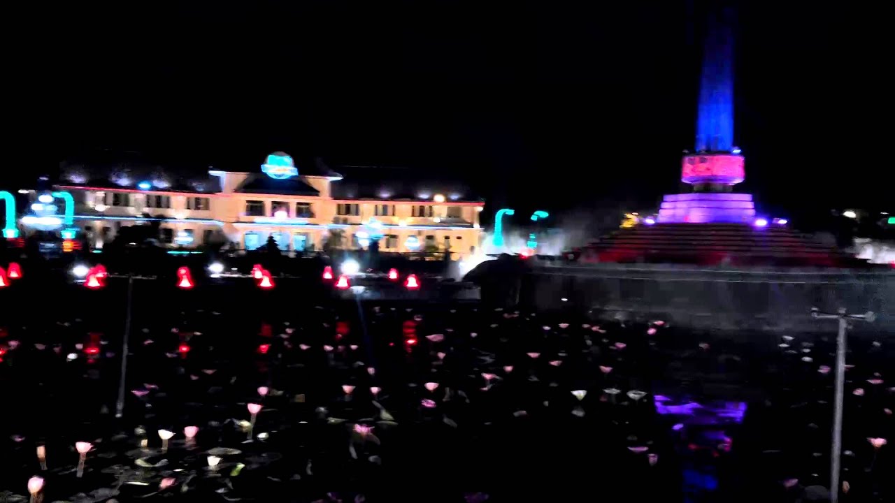 Hasil gambar untuk taman BALAI KOTA MALANG