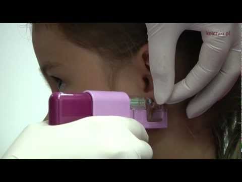 Wideo: Jak Przekłuć Uszy Dziecka