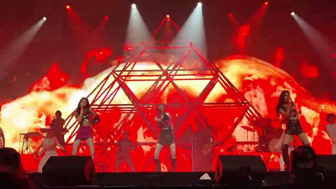 AR3NA : Come Get It Now @ T-POP Concert Fest - QSNCC【4K 60FPS】