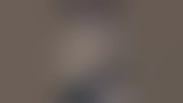 اتمنئ اضمك بالقلب شفشفه حضن 