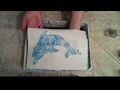 Мастер класс рисования в технике эбру. Рисуем дельфина с помощью шаблона