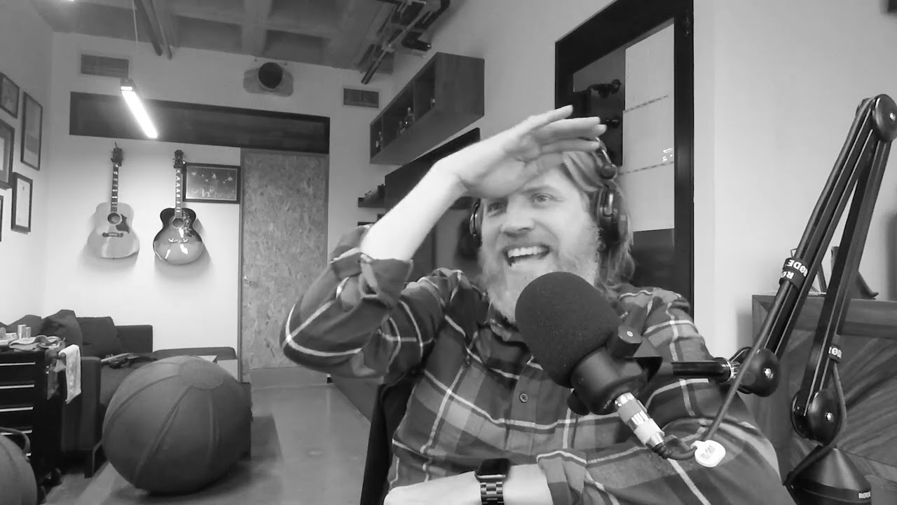 SellOut 038 Amigo ven te invito a mi podcast!| Adrian 