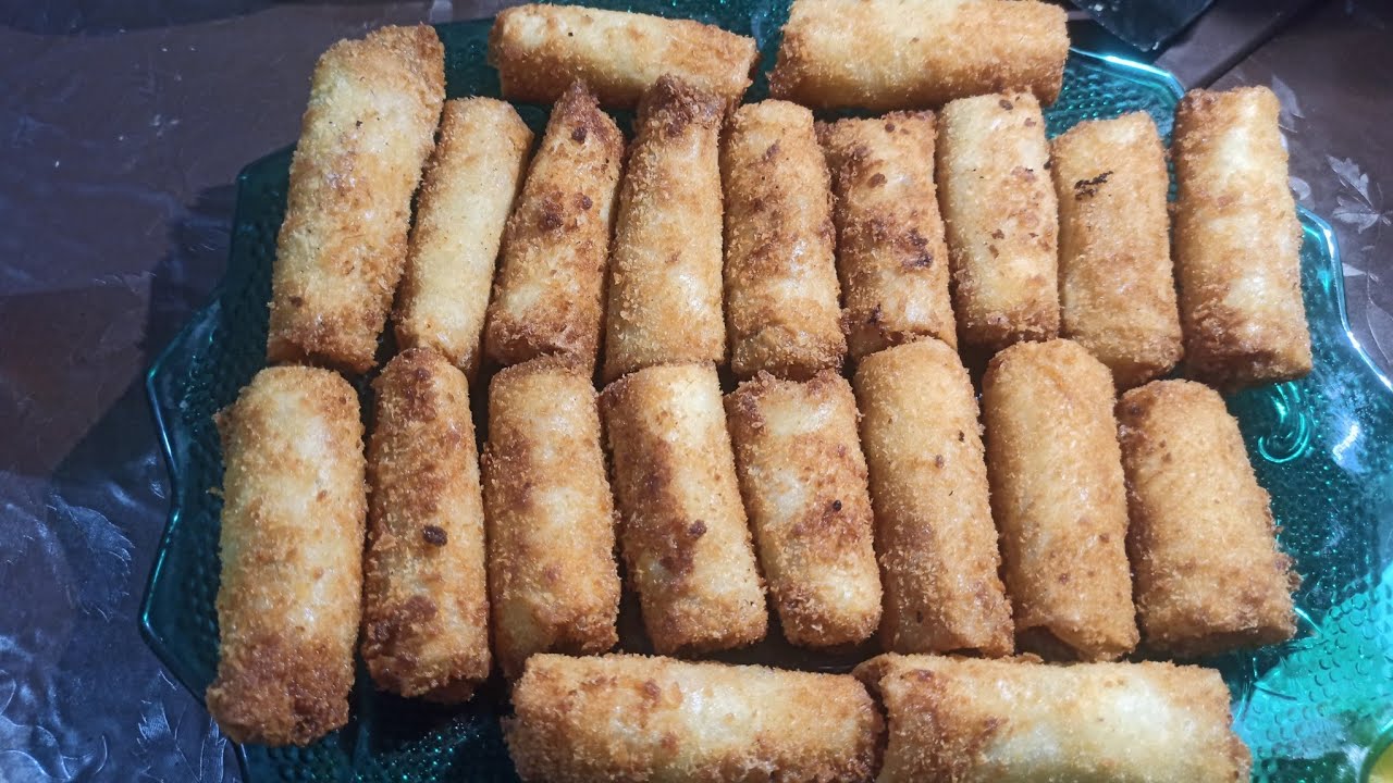 سيكار بالدجاج و البيشاميل و داند فيمي ساهلين و كيعطيو كمية وفيرة و حشوة رائعة 