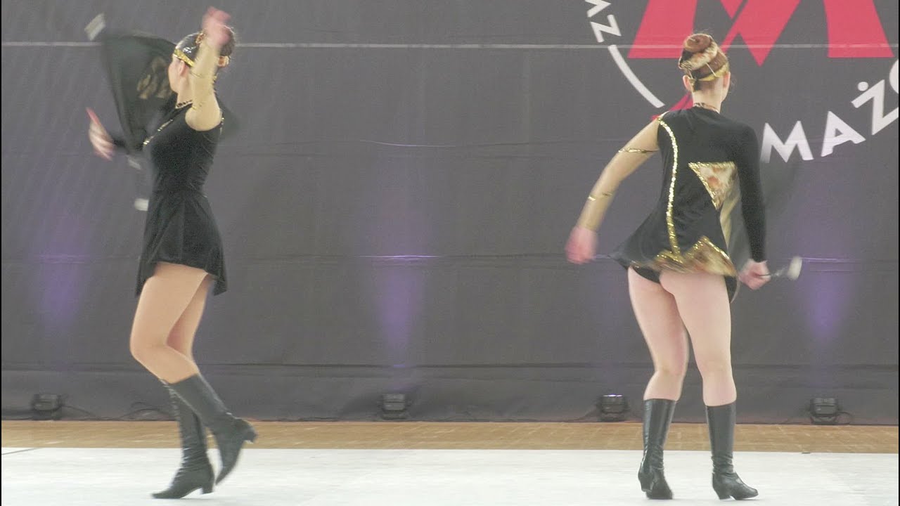 Majorettes 'FINEZJA' - Wschowa / Mażoretki | duo-trio flag senior | Wschowa 2023