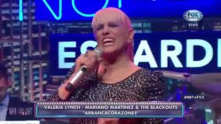 Miniatura de vídeo de "VALERIA LYNCH -  Arrancacorazones feat Mariano Martinez  (En vivo TV)"