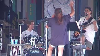 Laura Branigan - Spanish Eddie &amp; The Lucky One (Soundcheck) - Rye Playland (2002)