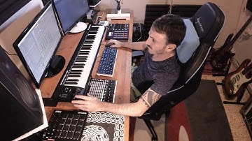 Lucky  Funk - Guitar Hero - Ableton Live looping using 4 Orange Tree Samples Guitars