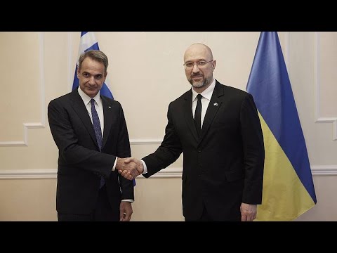 Μητσοτάκης από Πράγα: