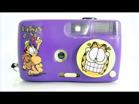 Garfield The Cat - Party On! Talking 35mm Film Camera / Purple - YouTube