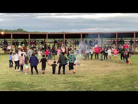 Dene Tha' 2019 gathering dance 4