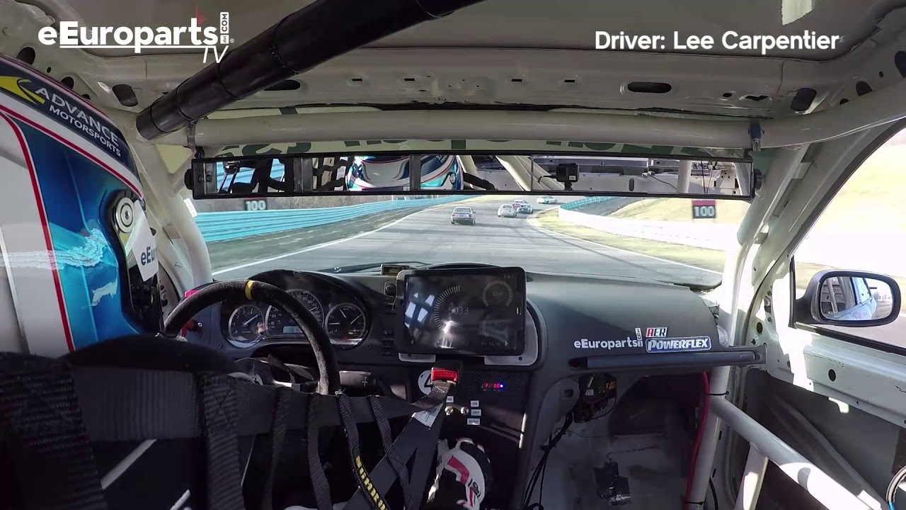 The eEuroparts.com Racing AER Saab 9-3: Watkins Glen RACE START