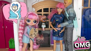 NEWBORN BABY IS HERE! - Barbie Helps Give Birth to Newborn Baby | LOL Family Has a New Baby!