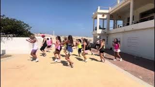 Respirar calema e Sara Correia coreografia zumba Nádia Oliveira 